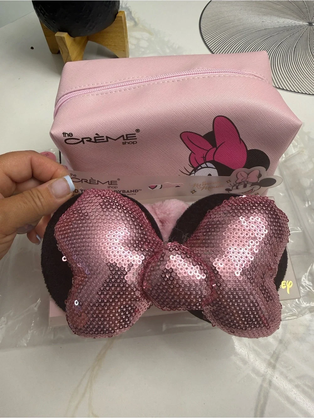 The Crème Shop x Disney Minnie Sequin Bow Headband - and cosmetic bag